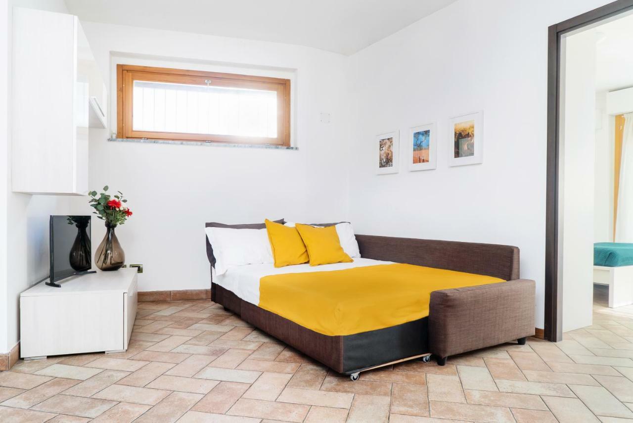 מילאנו Four Bedroom Villa Near Metro מראה חיצוני תמונה